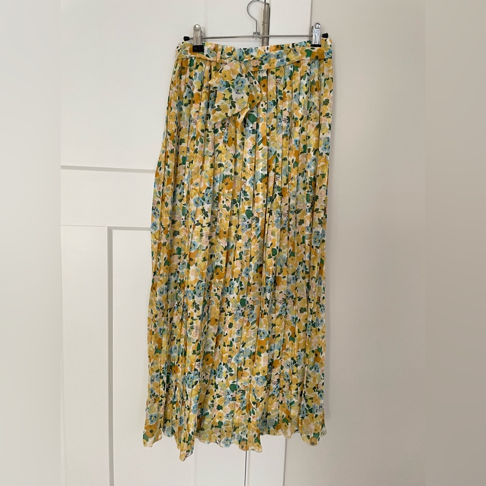 Beautiful joie skirt